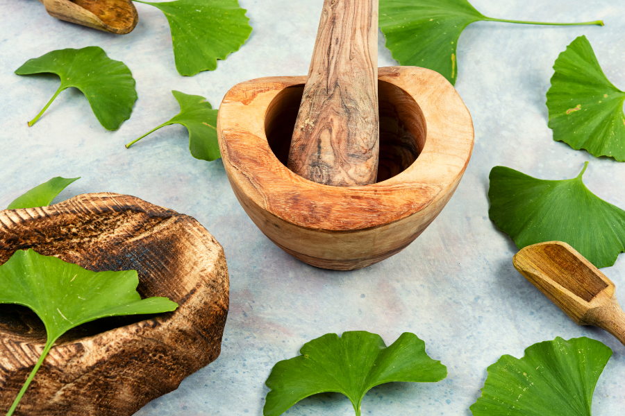 The Synergy of CBD and Mother Earth's Ginkgo Biloba Extract: A Dynamic Duo for Optimal Wellness